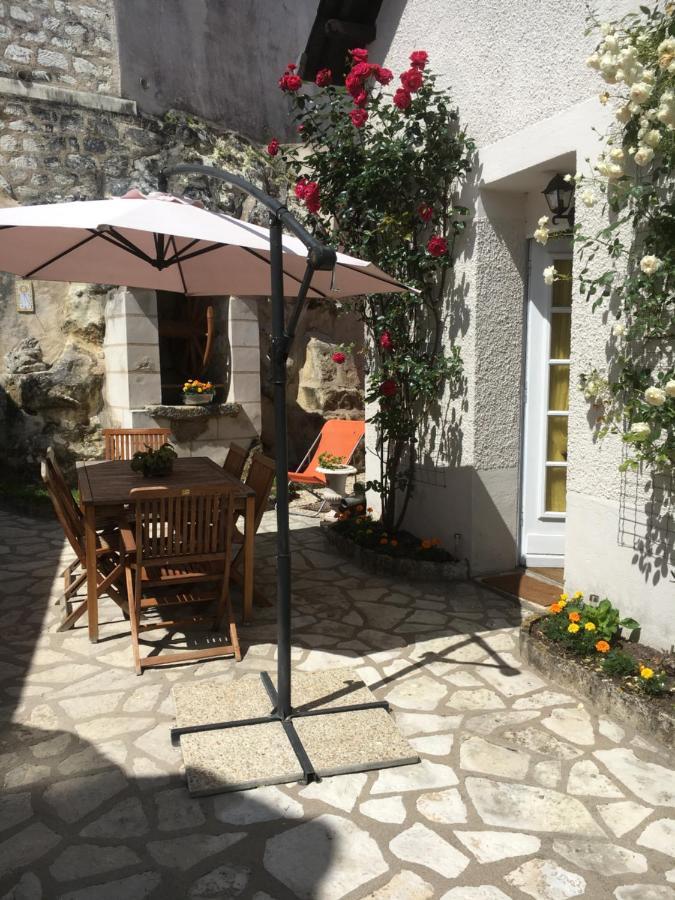 Les Mesanges Bed & Breakfast Bourre Exterior photo